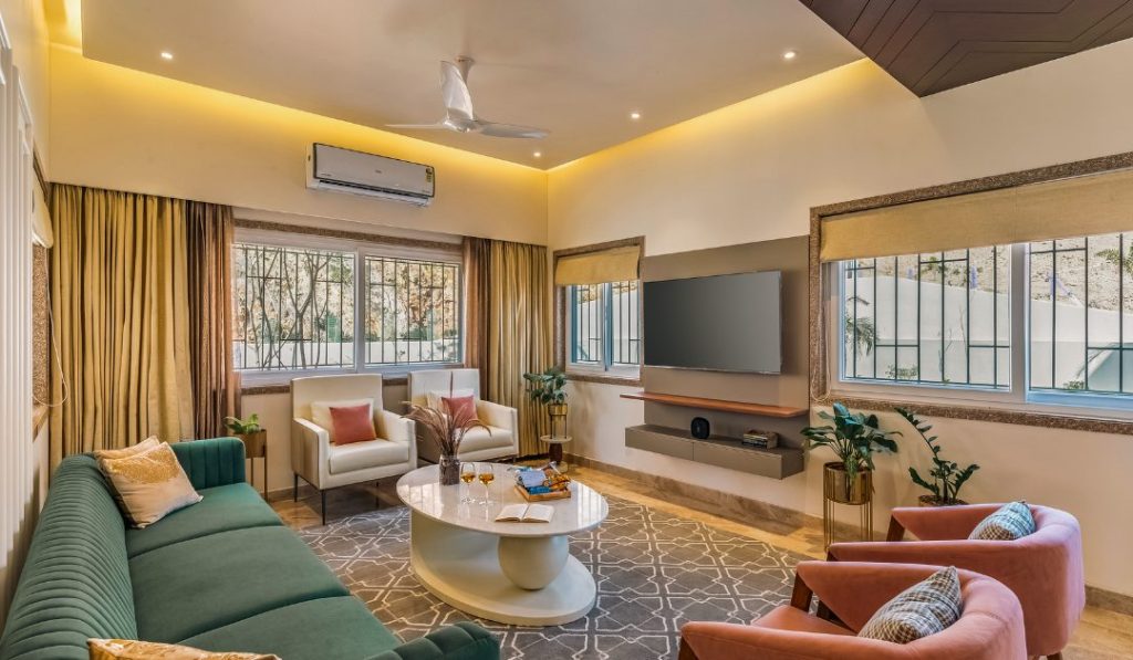 luxury villa in Udaipur