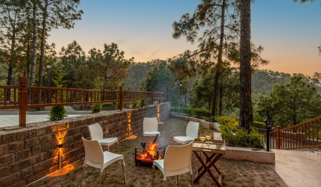 villa in kasauli for stay